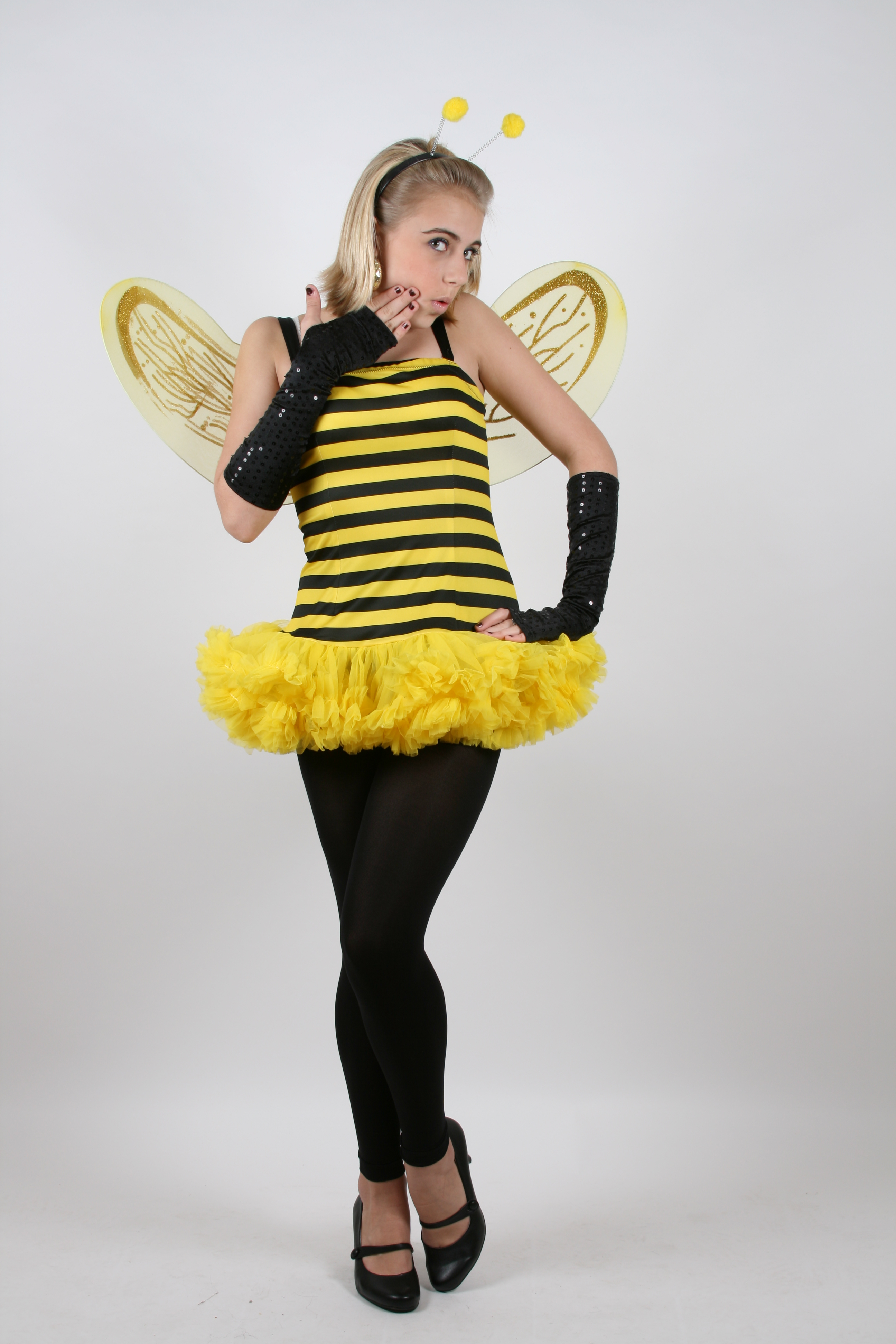 Cute-Little-Honey-Bee-Costume