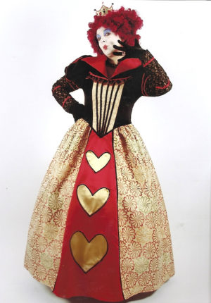Tim-Burton-Red-Queen-of-Hearts-Costume